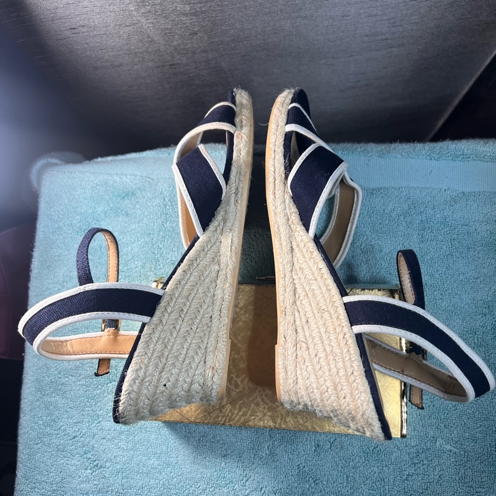 TALBOTS Navy and white Strappy Espadrilles wedged heel Sandals Sz 9 - Picture 4 of 9